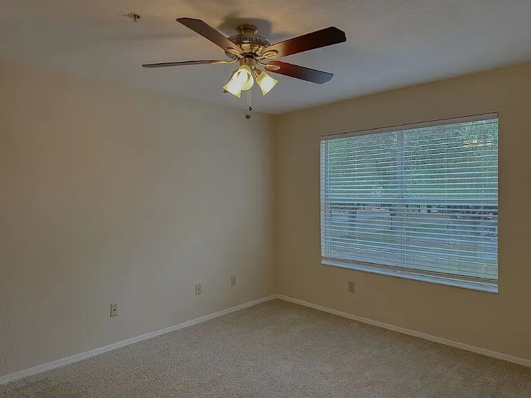 827 Camargo Way #210 — Photo 5