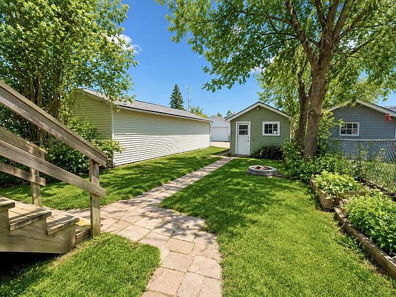 2nd image of 310 2nd St