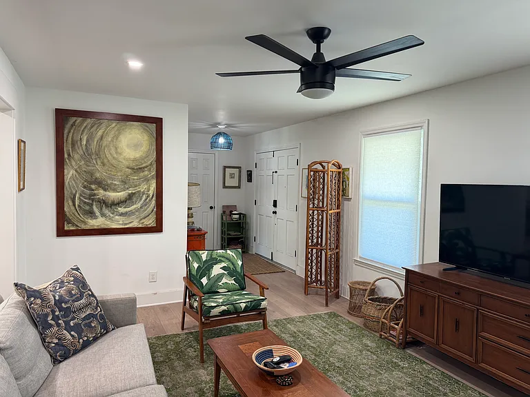 2 Wendy Ln — Photo 5