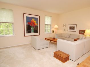 3700 Ferrara Dr, Silver Spring, MD 20906