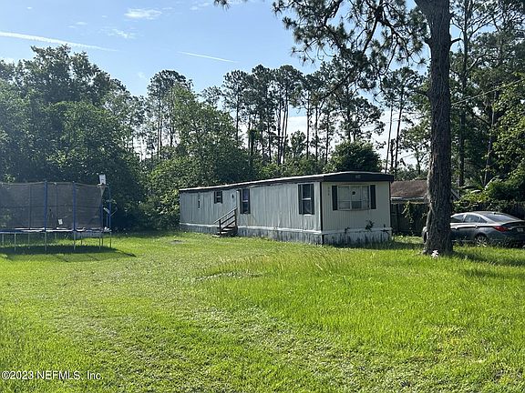 2nd image of 304 FLORIDA Drive