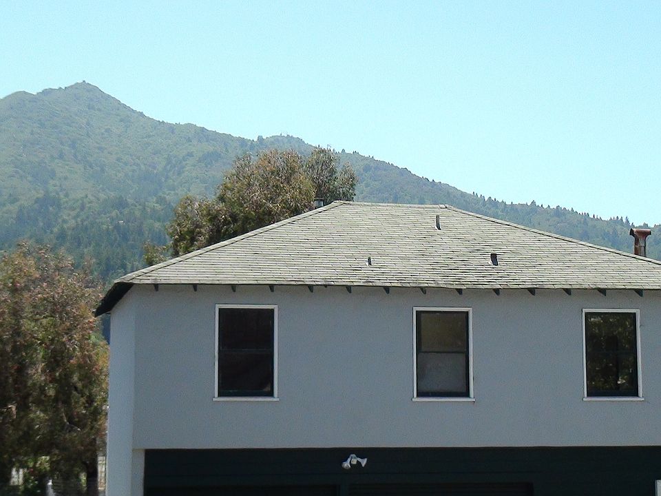 1st image of 921 Sir Francis Drake Blvd