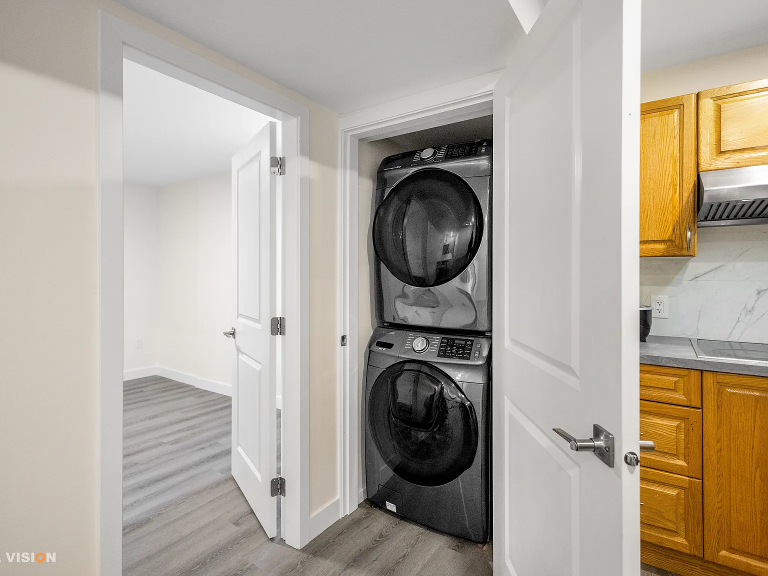 4 bed, 1200 sqft, $3,000 — Photo 3