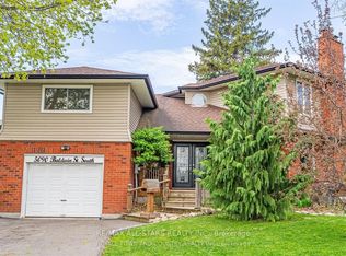 5090 Baldwin St S, Whitby, ON L1M1T3