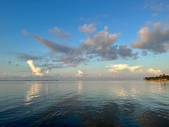 2nd image of Indian Bay Dr