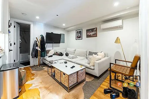 Rented by Urban Pads | media 6