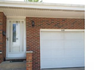 3120 Elmhurst Dr, Springfield, IL 62704