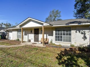 4915 Cruse Rd, Houston, TX 77016