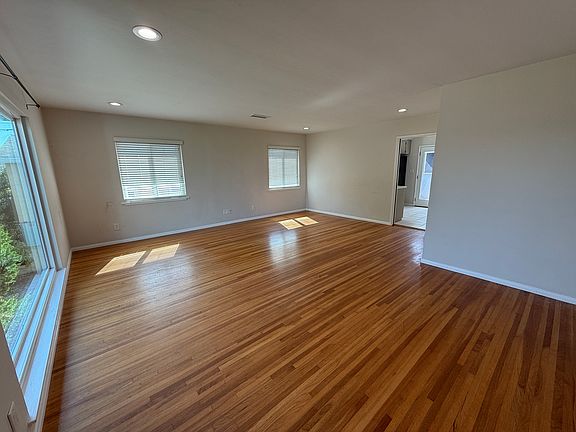 4th image of 4037 Tennyson St