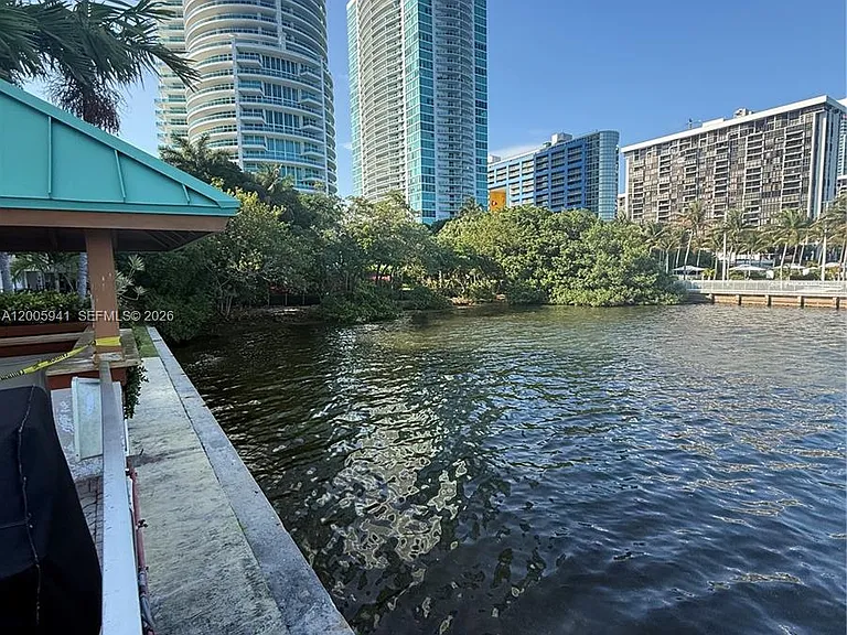 2201 Brickell Ave #67C — Photo 15