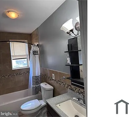 7000 Forrest Ave #3 — Photo 9