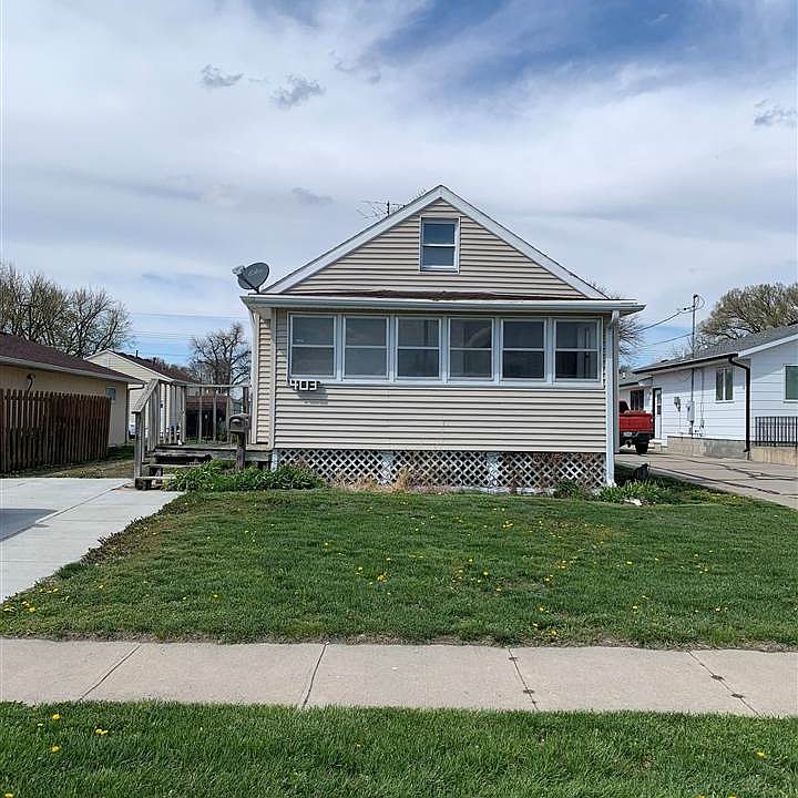 403 E Norfolk Ave, Norfolk, NE 68701 MLS 210345 Zillow