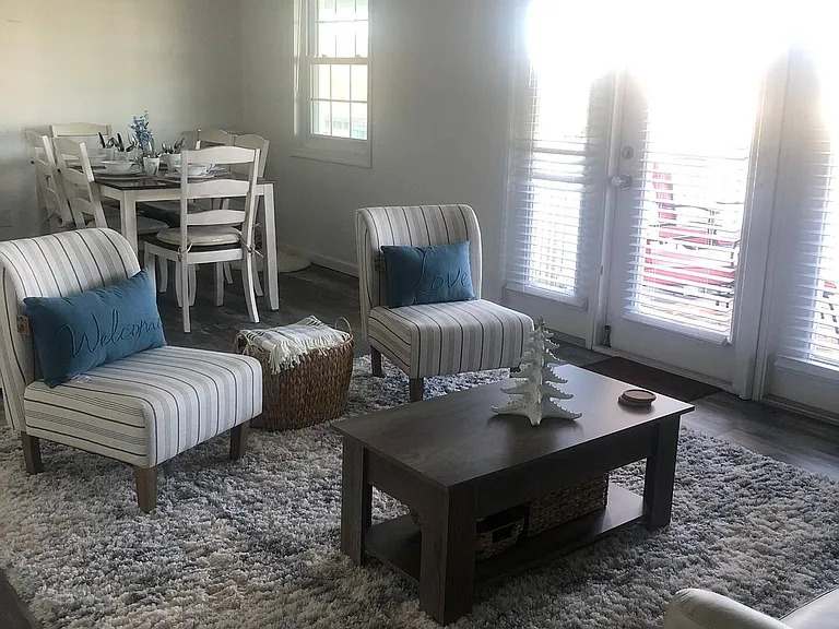 149 Seahorse Dr SE #H — Photo 6