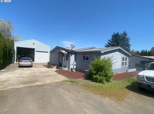 509 Elm St, Yoncalla, OR 97499