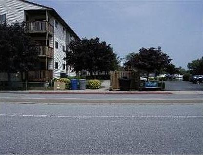 2nd image of 14301 Lighthouse Ave Unit 301