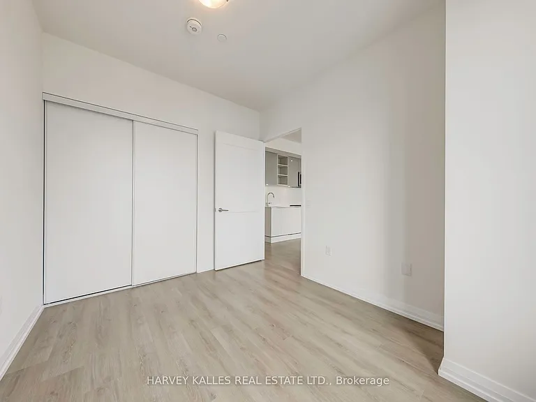 50 Dunfield Ave #LPH18 — Photo 11