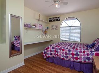 8929 Coast Walk Cir, Las Vegas, NV 89117
