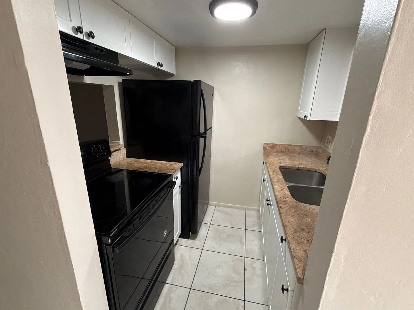 3953 PS — Photo 3