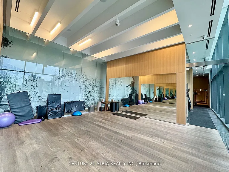 8 Hillsdale Ave E #731 — Photo 34
