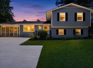 3831 N Vernon St, Arlington, VA 22207