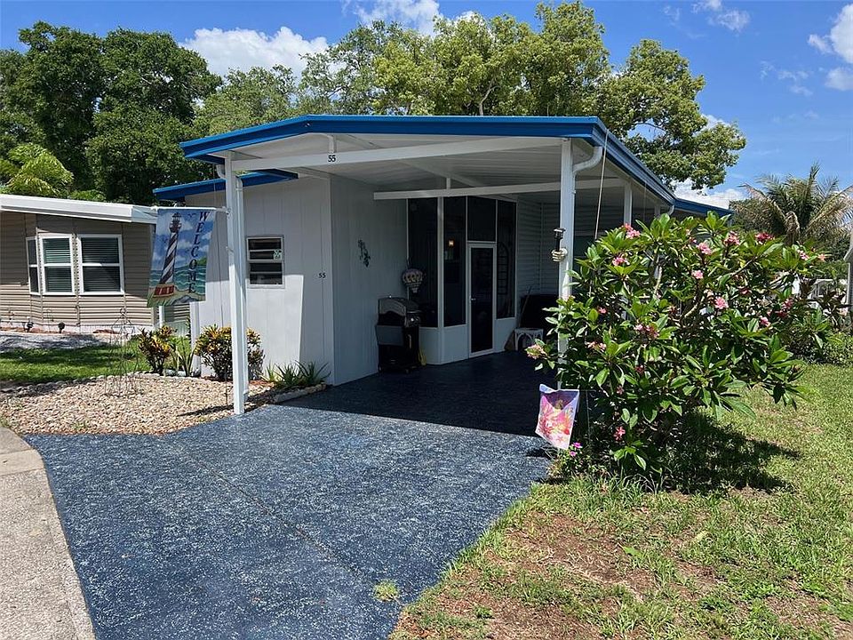 1st image of 55 Palm Forest Dr