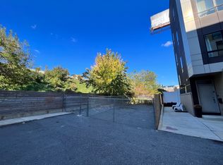 117 Olive St, Philadelphia, PA 19123