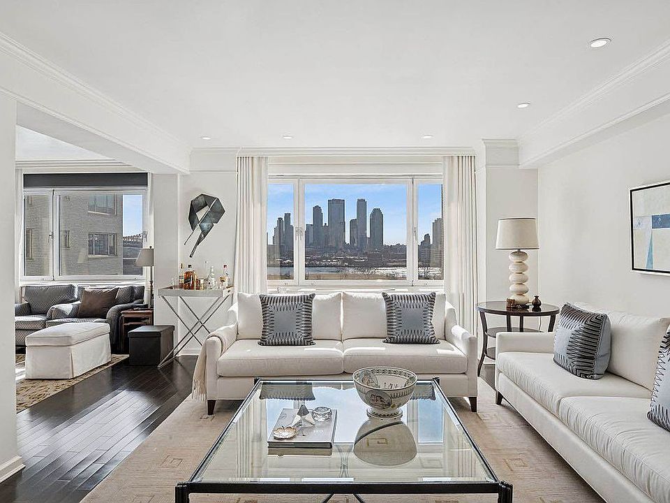 1st image of 45 Sutton Pl S APT 12I