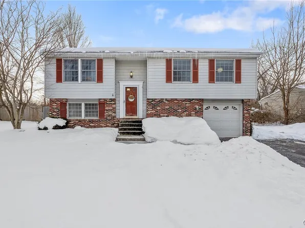 142 Dorando Way, Liverpool, NY 13090