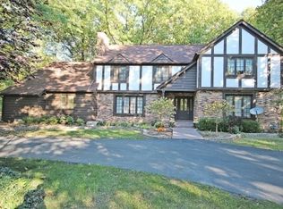 4030 E Cantrell St, Decatur, IL 62521