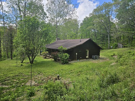 4th image of 3274 Swans Rd NE