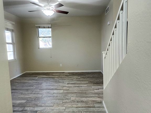 4th image of 4029 E Carla Vista Dr