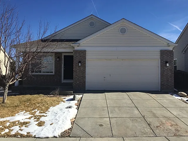 9946 Helena St — Photo 1