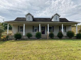 436 Penny Ln, Sparta, TN 38583