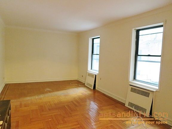 4th image of 135 Hawthorne St APT 1K