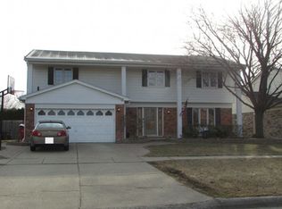 40396 Aynesley St, Clinton Township, MI 48038