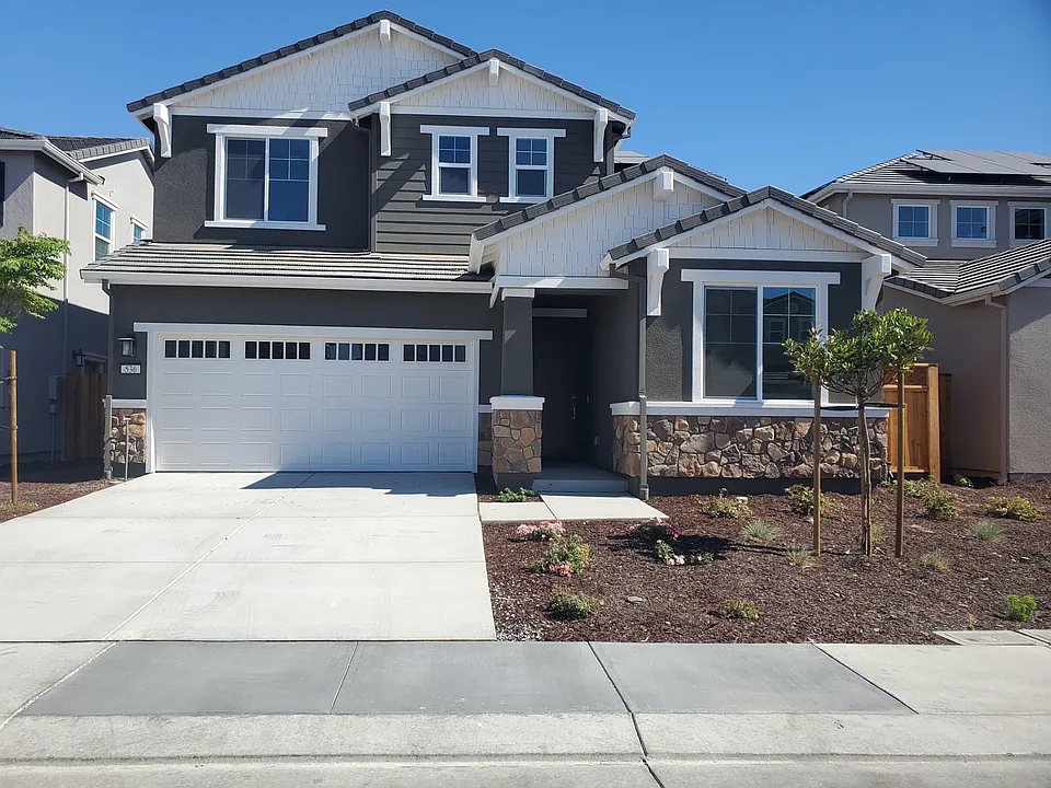 536 Gemstone Way