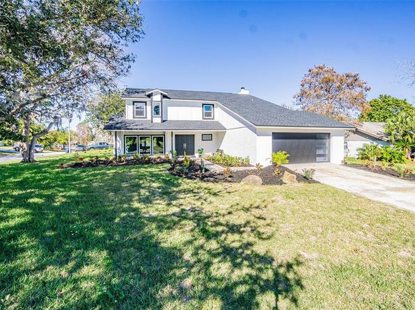 6379 Conniewood Sq