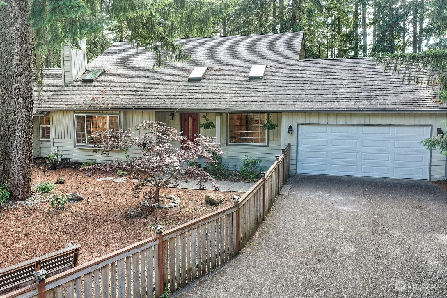 4741 Norunn Court NE photo 1