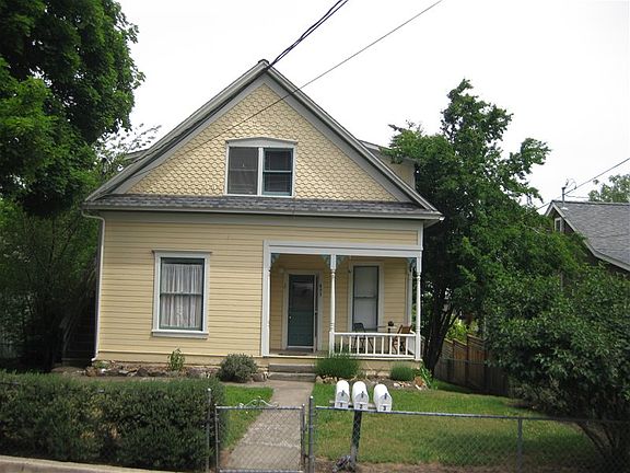 2nd image of 493 Fairview St APT 2
