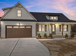 5600 Martys Ct, Bailey, NC 27807