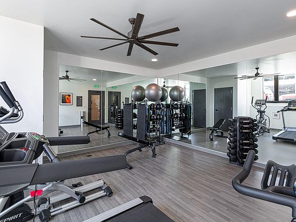 4th image of 5330 W 11th Ave #2B-2Ba