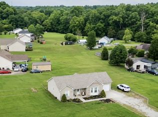 1013 S Tidwell Rd, Bon Aqua, TN 37025