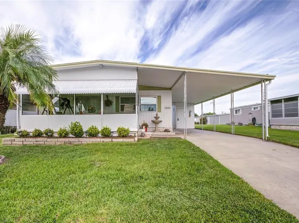 3243 Hampshire Dr, Holiday, FL 34690