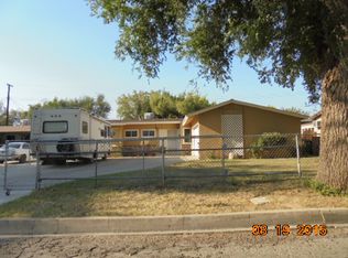 1121 W Avenue J13, Lancaster, CA 93534