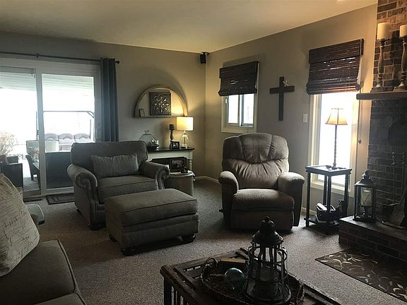 5th image of 3115 W E St
