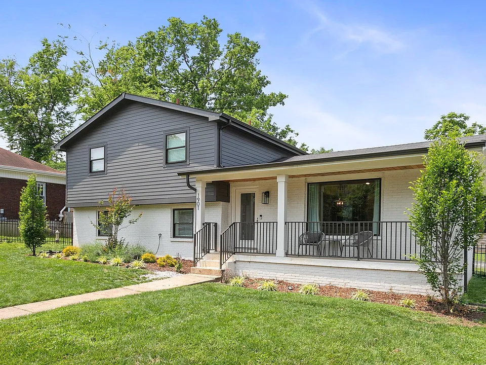 1901 10th Ave S