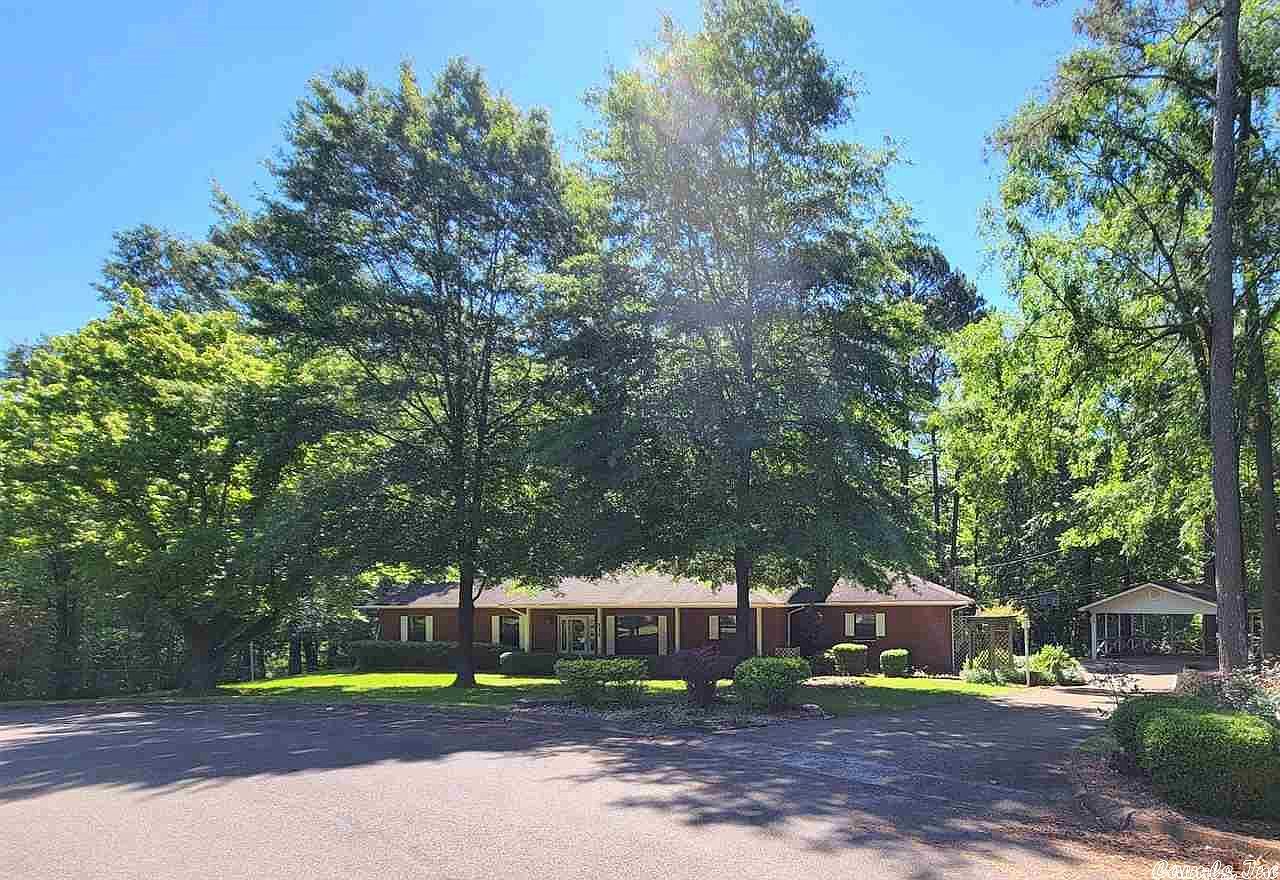 135 Marcone Dr De Queen Ar 71832 Mls 21019760 Zillow