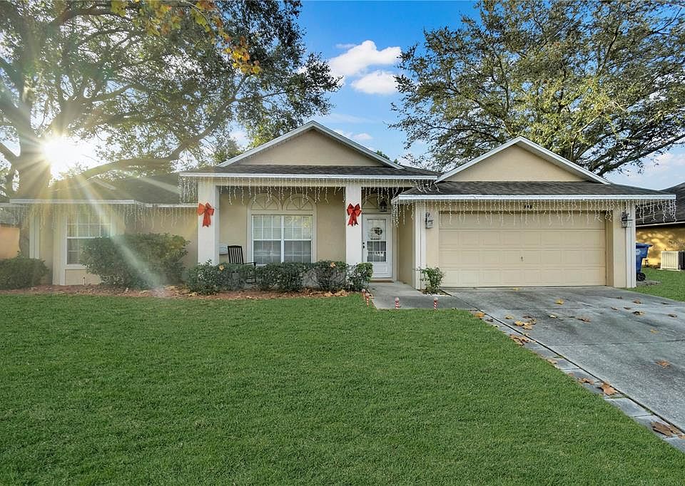 1st image of 848 FORESTWOOD DRIVE