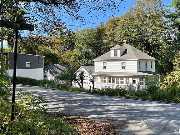 2nd image of 14 Valley View Road