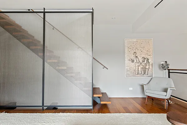 Rented by Compass | media 14